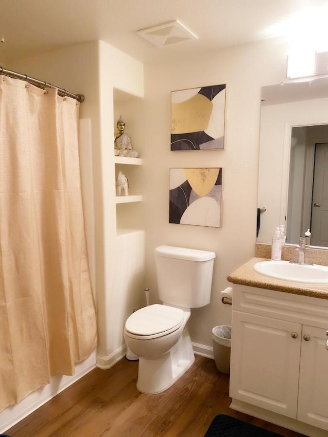 Luxury Avenue Apartment San Diego Exterior photo